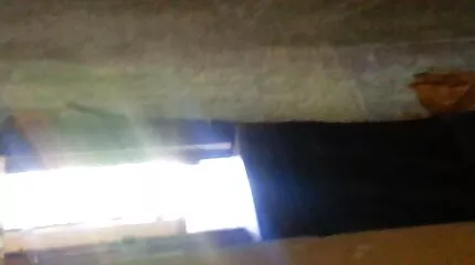 គូស្នេហ៍វ័យក្មេង Fucking ចាស់ទុំប៍ននៅឯផ្ទះរបស់នាង