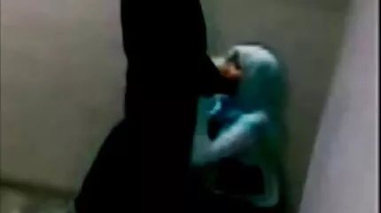 ក្មេងស្រីនិងបុរស fuck រួមគ្នាយ៉ាងល្អឥតខ្ចោះនៅលើ cam