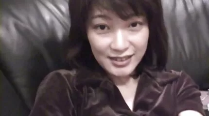 Chick fucked ដោយបុរសស្បែកខ្មៅនៅក្នុងសត្វលានិងក៏ប្រហោងរបស់នាងបានក្លាយជាដ៏ធំមួយ