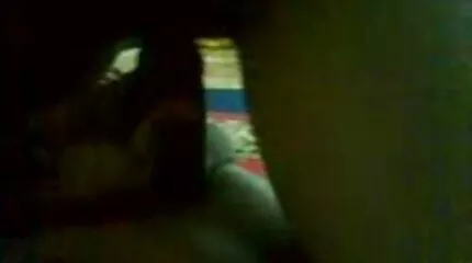 Brunette វ័យក្មេងជញ្ជក់ជល់និង fucked នៅ Pussy